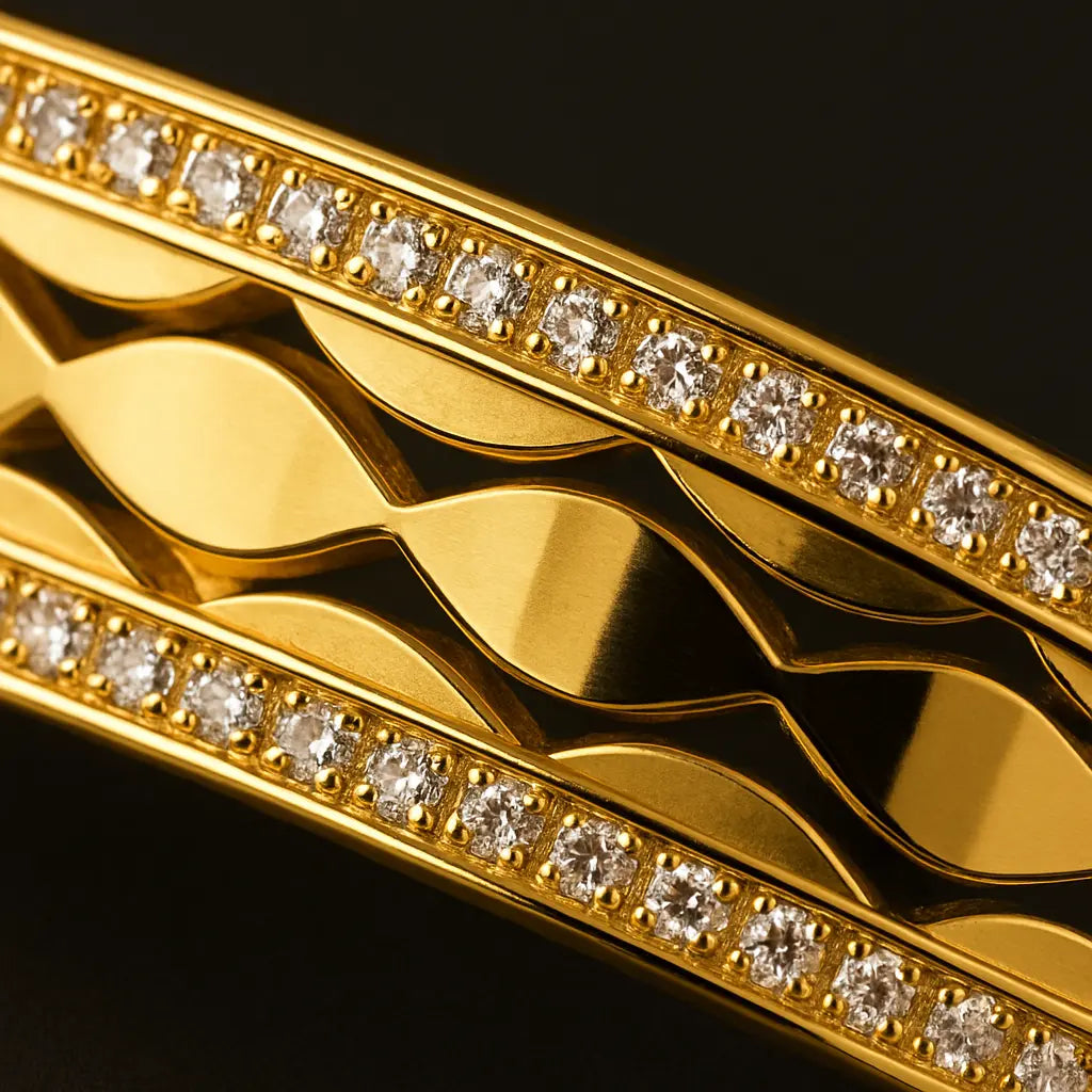 The "Ondine" Scalloped Crystal Bangle