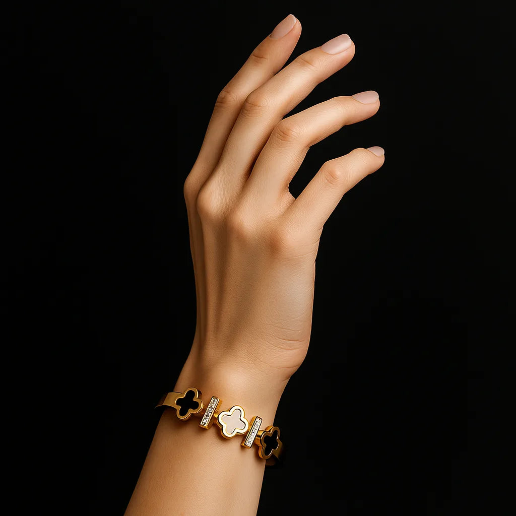 Clover & Crystal Bar Bangle